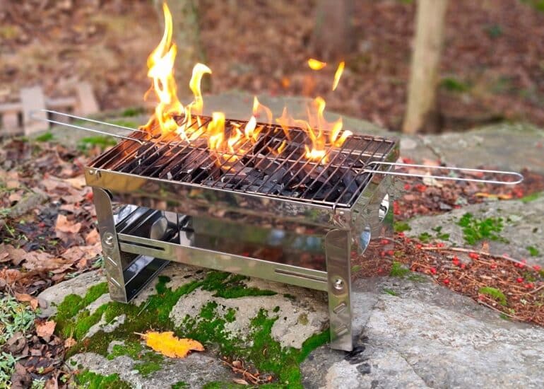 Mustang hopfällbar kolgrill