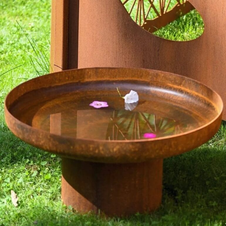Runt fågelbad diy