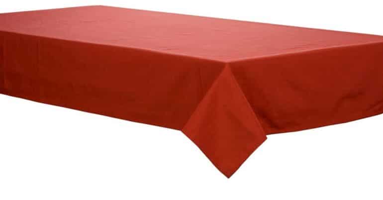 Röd plastduk Signe