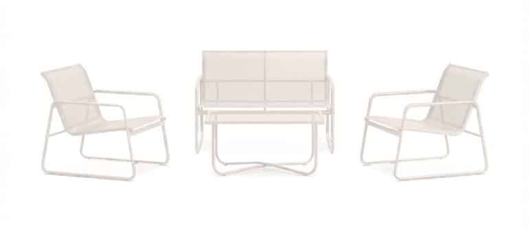 liten vit loungregrupp