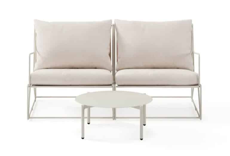 nätt balkongsoffa vit