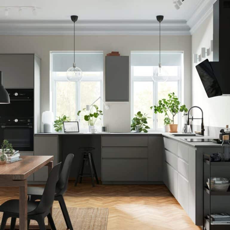 ikea kök VOXTORP mörkgrå